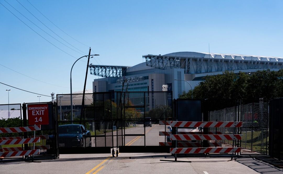 Ocho personas murieron y 17 personas fueron trasladadas a hospitales después de la oleada de multitudes en el festival Astroworld. Foto: AFP