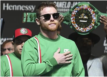 Canelo Álvarez rechaza pelea contra Ilia Topuria; "Nadie puede ponerme en su lista"