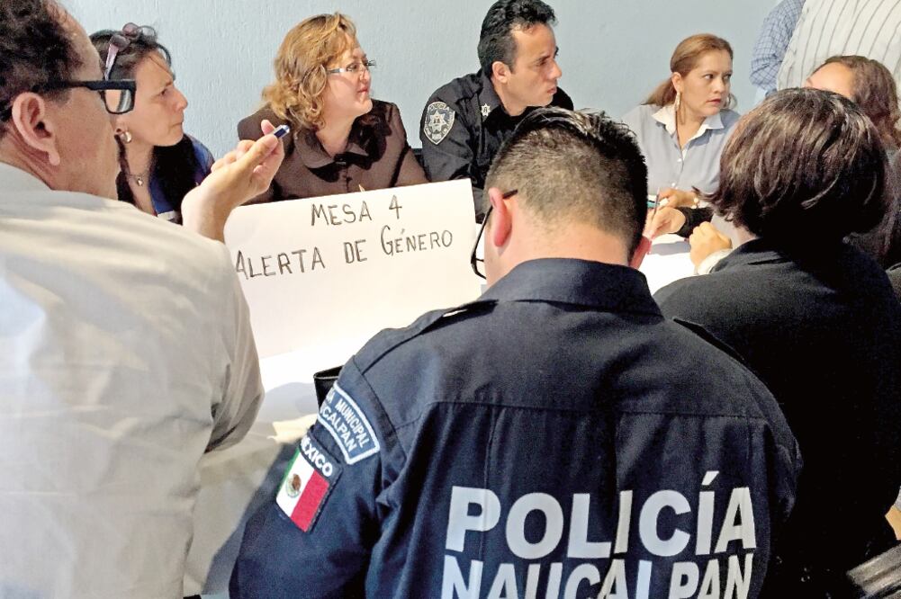 Líderes vecinales de Naucalpan, Tlalnepantla y Atizapán participan en foros sobre seguridad (REBECA JIMÉNEZ. EL UNIVERSAL)