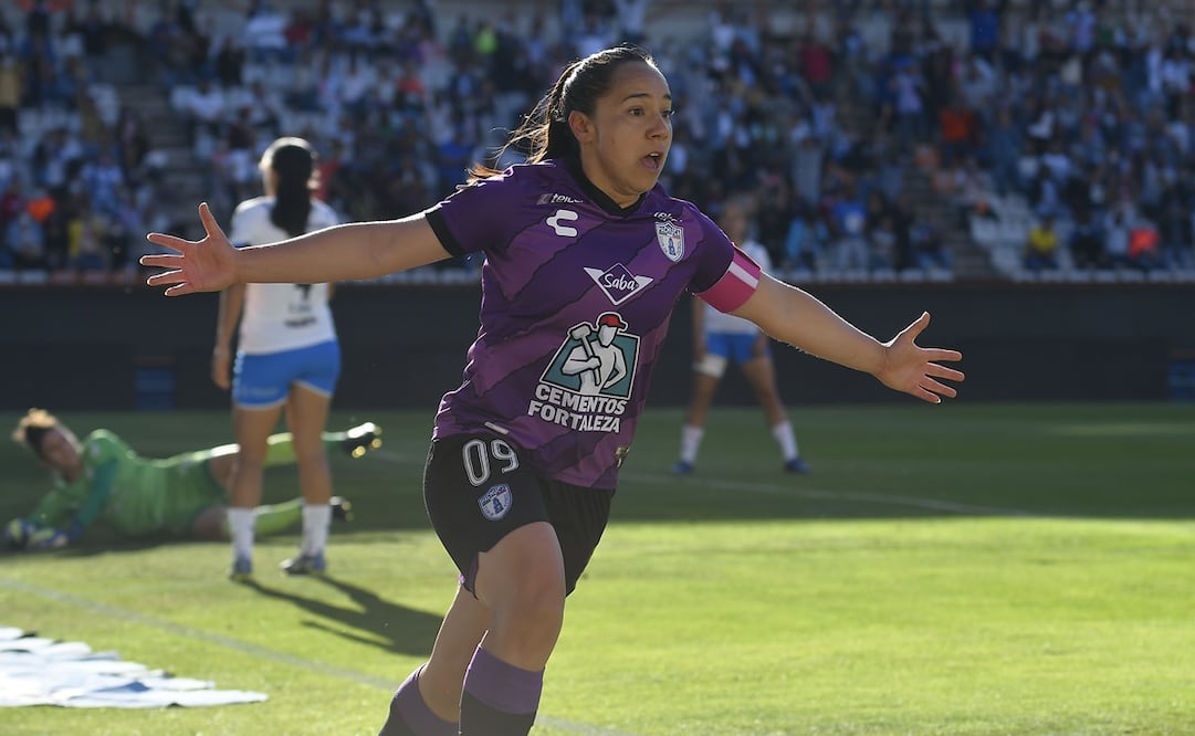 Charlyn Corral, con impresionante doblete, adelanta a las Tuzas sobre Rayadas / FOTO: IMAGO7