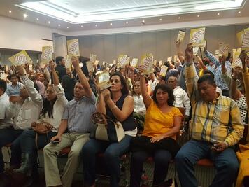 Consejo del PRD en Oaxaca entra en receso