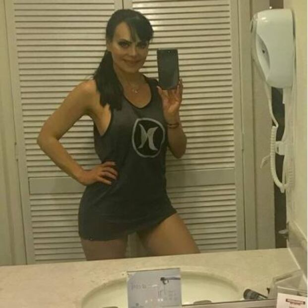La foto sexy de Maribel Guardia en el baño
