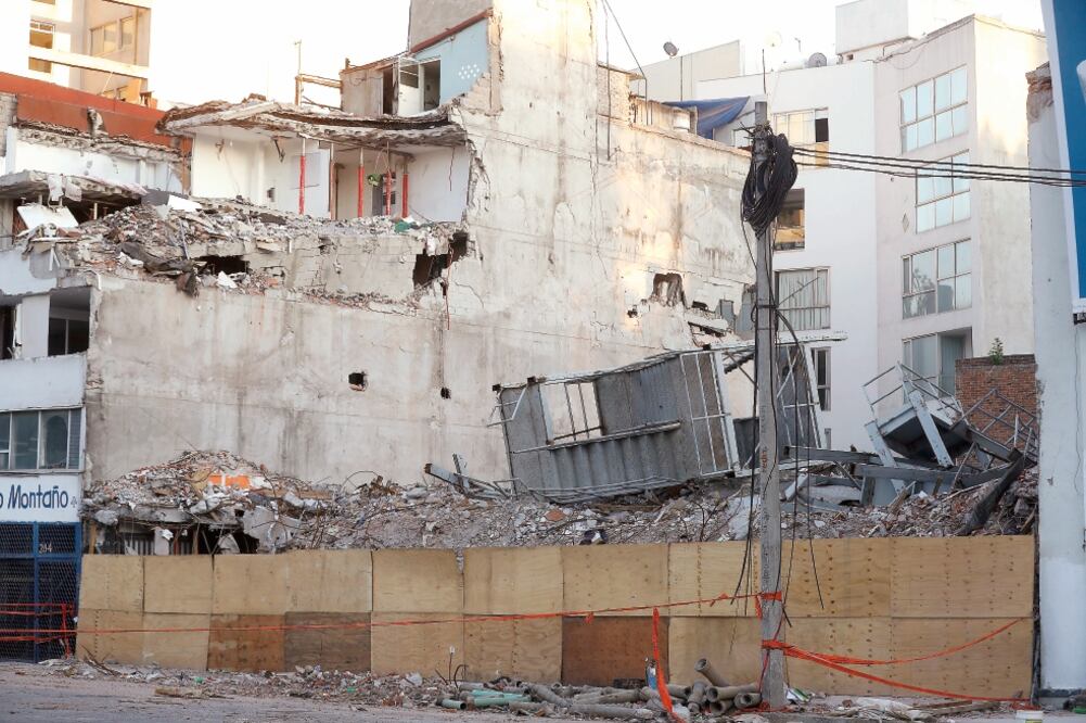 El predió ubicado Álvaro Obregón 286 es el sitio donde se registró el mayor número de muertes (49) a consecuencia del terremoto del 19-S. (IRVIN OLIVARES. EL UNIVERSAL)