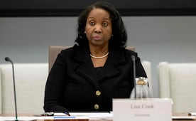 Corte Suprema de EU invalida despido de Lisa Cook que ordenó Trump; fue acusada de fraude