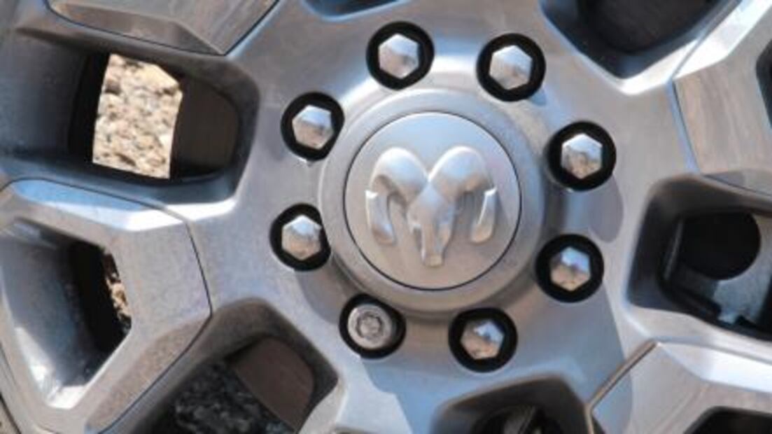 RAM 2500: Una bestia de carga y de lujo