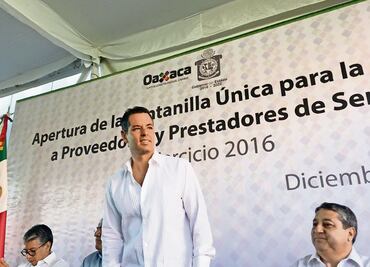 Veracruz y Oaxaca no dejan ni para los aguinaldos
