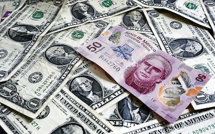 Peso recupera terreno frente al dólar, se venden hasta en $19.03