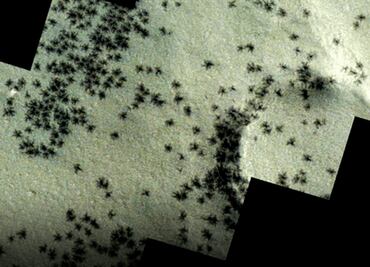 ¿Arañas negras en Marte? El inquietante hallazgo de la Agencia Espacial Europea