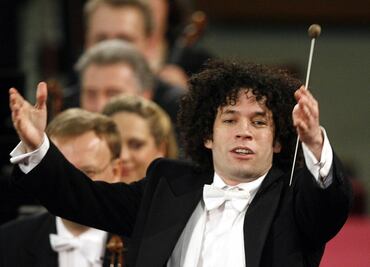 Gustavo Dudamel dirigirá concierto en los Nobel