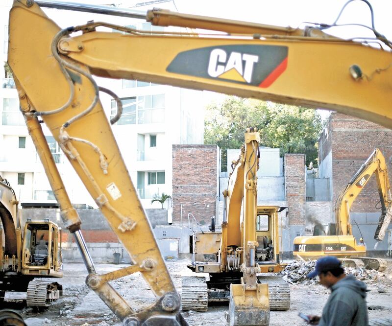 De acuerdo con el CEESP, los menores recursos a la inversión física impiden abatir la incertidumbre y generar la posibilidad de un mayor crecimiento. Foto: ARCHIVO EL UNIVERSAL