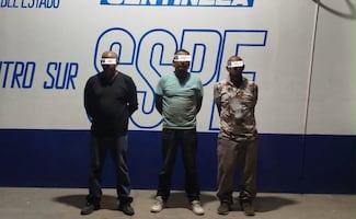 Aseguran tractocamión con más de 27 mil litros de huachicol en Chihuahua; hay tres detenidos