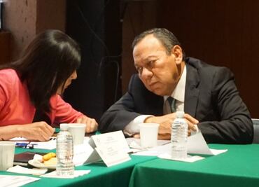 Zambrano exige a Barrales y Barbosa definir quiénes integran bancada