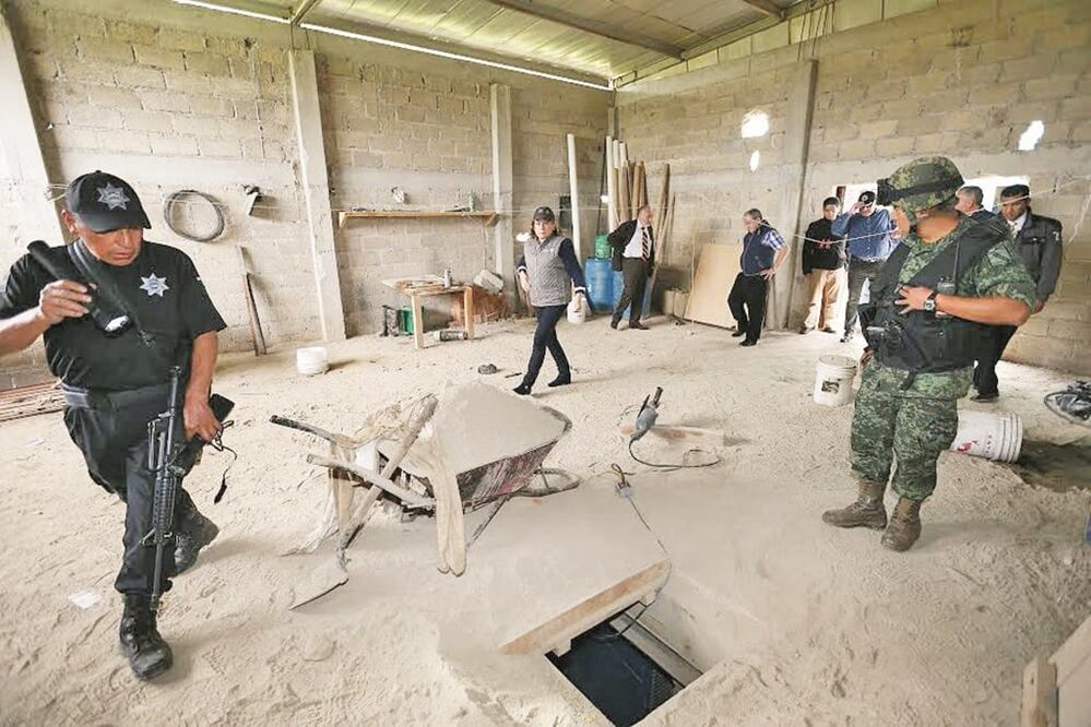 El líder del Cártel de Sinaloa escapó de “El Altiplano” a través de un túnel que fue construido desde el exterior del penal hasta la regadera de su celda (ARCHIVO EL UNIVERSAL)