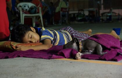 Familias en Juchitán, con miedo y hambre tras sismo