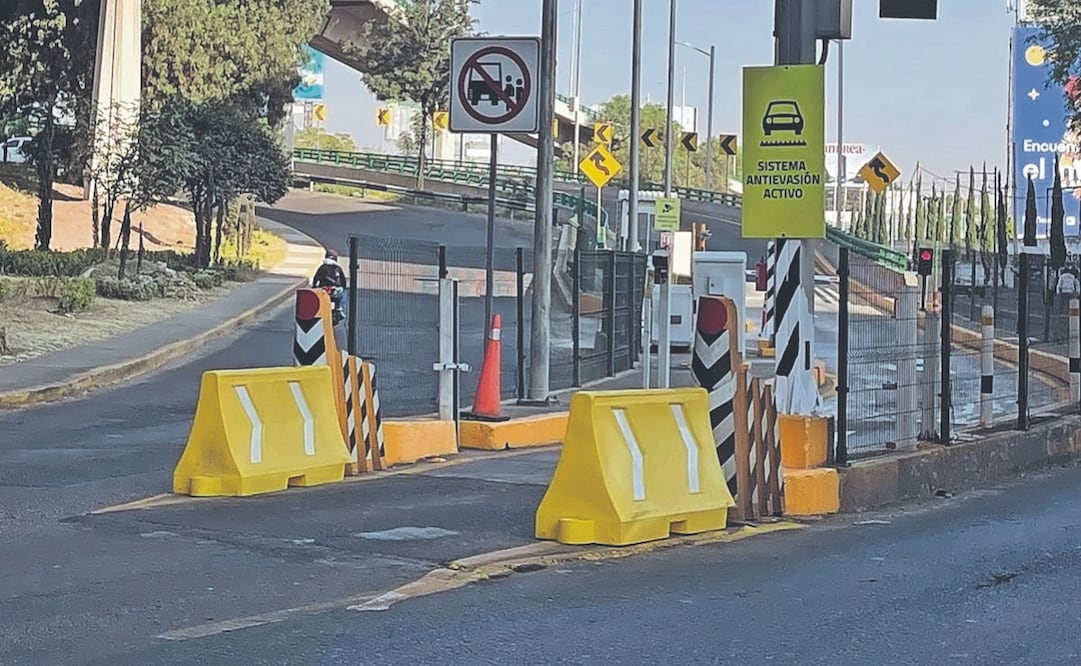 El acceso de Gustavo Baz oriente al Viaducto Elevado Bicentenario, de sur a norte, es uno de los que tendrá el sistema antievasión. Foto: de Arturo Contreras. El Universal