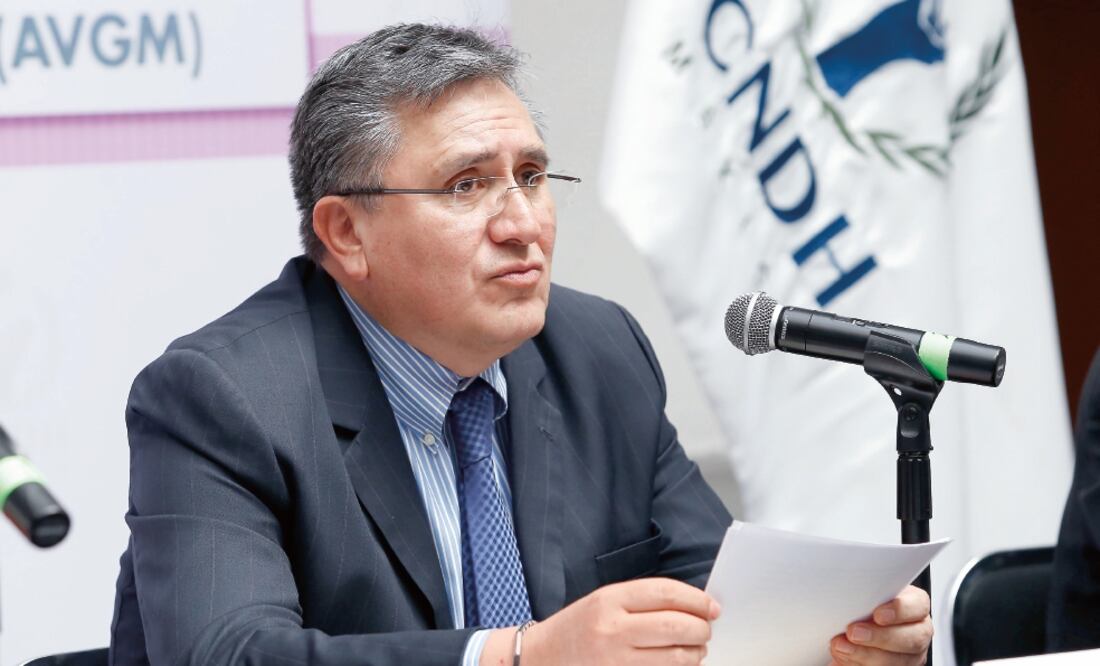 El presidente de la CNDH, Luis Raúl González Pérez, recibirá una “ayuda para el desarrollo personal y cultural” por 99 mil 321 pesos. Foto: ARCHIVO EL UNIVERSAL