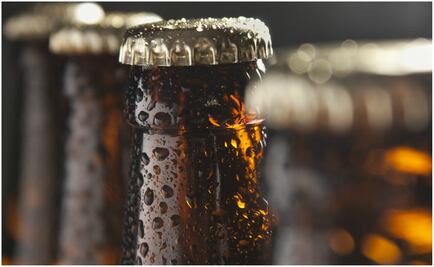 Tómate una cerveza, ¿en la regadera?