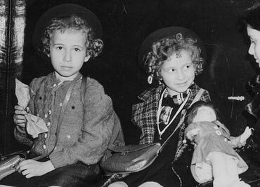 84 años después resuelven misterio sobre la foto de 3 niñas que escaparon del Holocausto