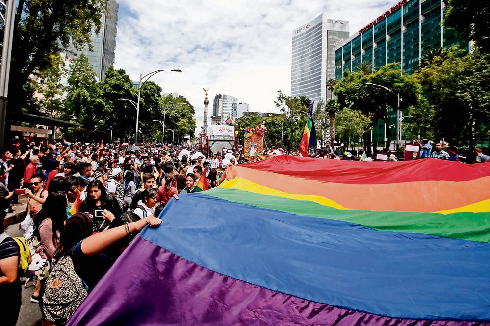 Bandera del movimiento LGBTTTI (ARCHIVO EL UNIVERSAL)