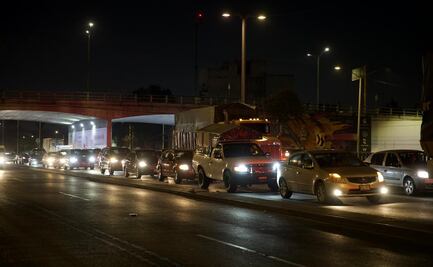 Tras más de 5 horas de bloqueo, manifestantes se rehúsan a liberar autopista México-Cuernavaca