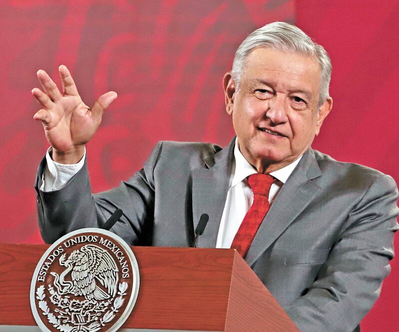 El presidente Andrés Manuel López Obrador se refirió en su conferencia de prensa mañanera al plantón de casas de campaña que el Frenaaa mantiene en el Zócalo capitalino y afirmó que hay diferencias en el interior de la organización. BERENICE FREGOSO. EL