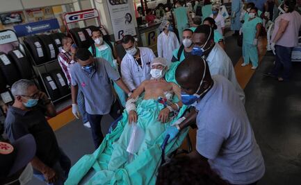 Evacuan a 200 pacientes por incendio en hospital de Río de Janeiro