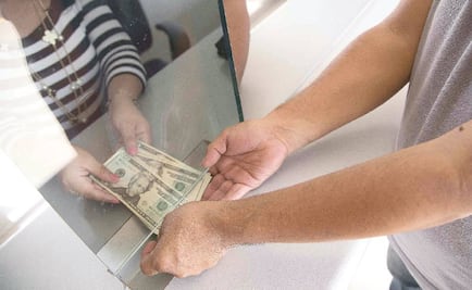 Dólar se mantiene hasta en $18.65 a media sesión