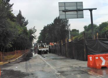 Por construcción del puente vehicular Gran Canal confinan carril central de Circuito Interior