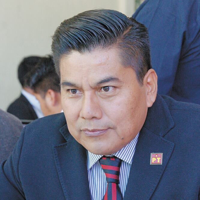 Tras madruguete, Morena busca perdón magisterial