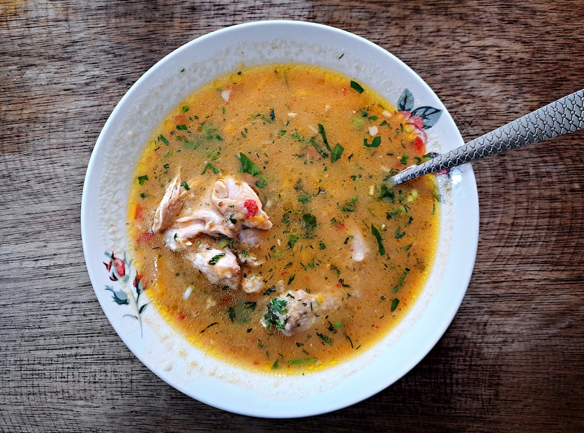 Aunque no muy conocido, el caldo michi es una comida con mucho sabor. Foto: Pexels