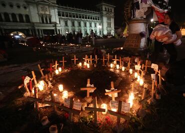 Arrestan a cinco funcionarios por muerte de niñas en Guatemala