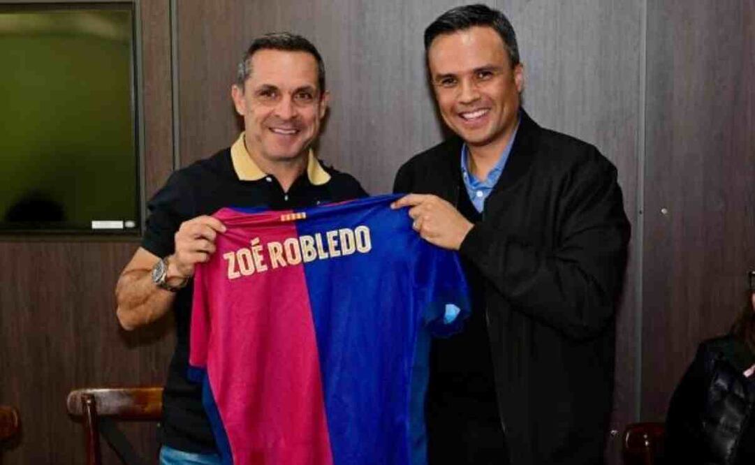 IMSS y Barcelona FC firman convenio para promover el futbol entre niños y jóvenes mexicanos. Foto: Especial