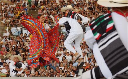 La Guelaguetza llega al Gran Premio de México