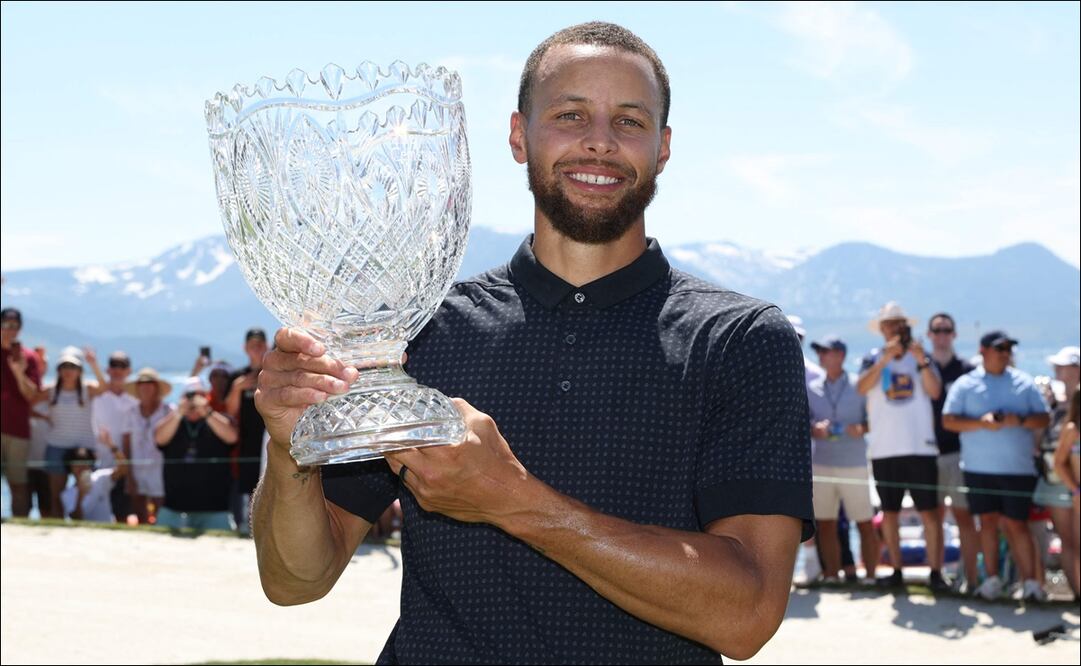 El basquetbolista Stephen Curry finalizó en el primer lugar del torneo de golf de celebridades / FOTO: AFP