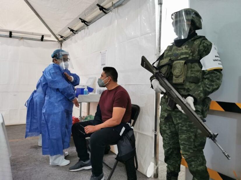 Comienza aplicación de vacunas contra Covid-19 en los estados