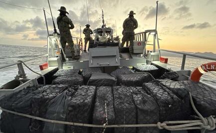Aseguran tonelada y media de cocaína frente a costas de Jalisco; suma afectación económica de más de 362 mdp al crimen organizado