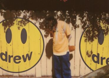 Justin Bieber sorprende con nueva línea de ropa