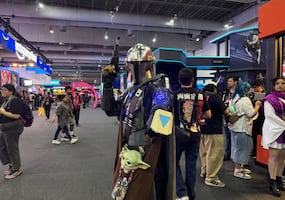 "The Mandalorian": fan fabrica disfraz para la CCXP con sus conocimientos de ingeniería eléctrica 