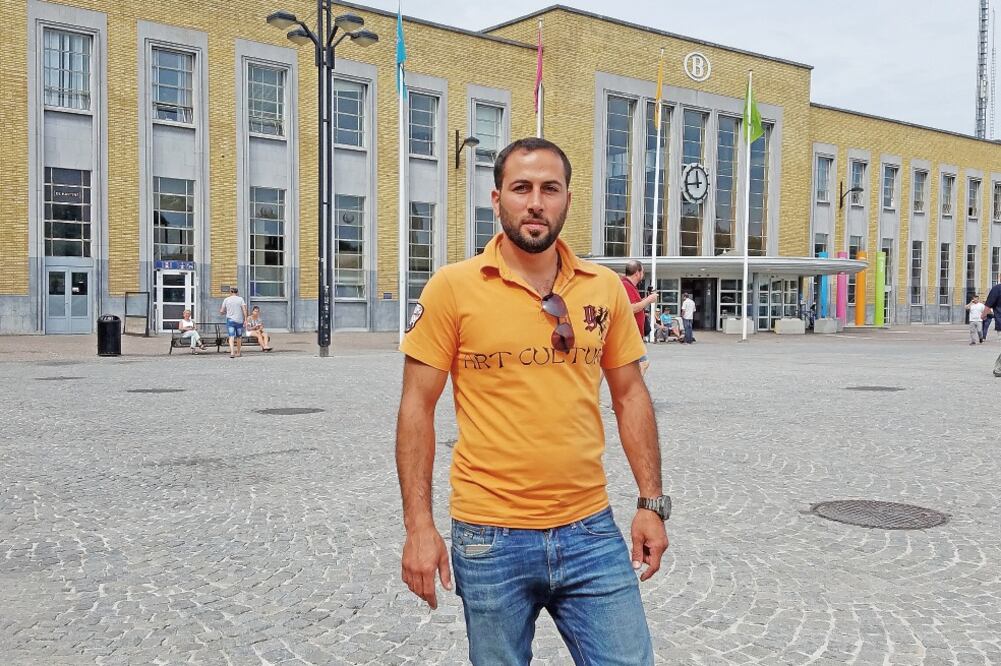 Wael Loulou, de 30 años, nació en Siria y ahora busca empezar una nueva vida en Bélgica. “Mientras uno tenga vida, siempre habrá esperanza”, dice. (INDER BUGARIN. EL UNIVERSAL)
