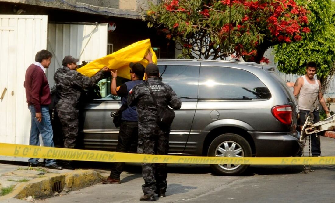 La camioneta en la que viajaban los agresores de la senadora. (Cuartoscuro)