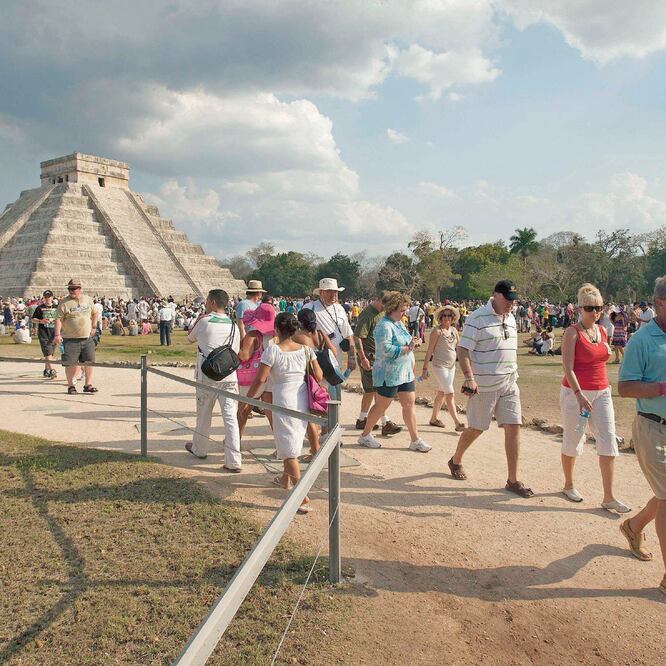 Deja huella. El flujo de visitantes en general a Yucatán aumentó en 16.2% en los últimos 120 días, asegura la Sefotur. REUTERS