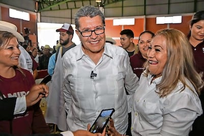 Ni Ricardo Monreal pudo acercar a los candidatos al Senado