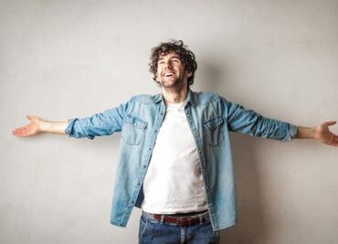 7 cosas que se pueden hacer a cualquier edad para invertir en felicidad; esto dice especialista de Harvard