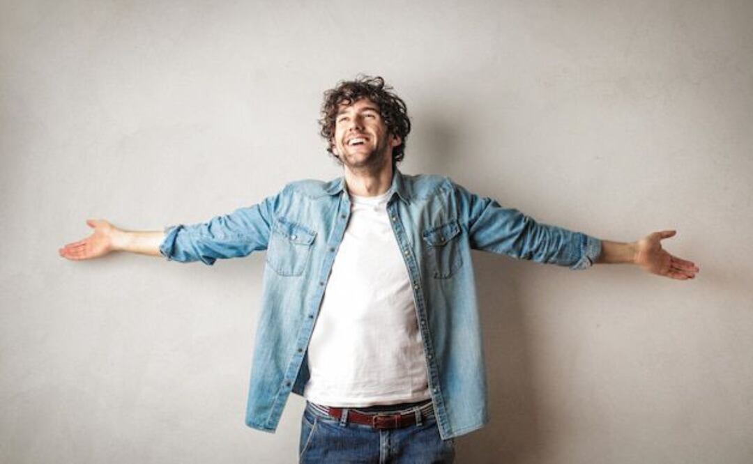 7 cosas que se pueden hacer a cualquier edad para invertir en felicidad Fuente: Freepik.