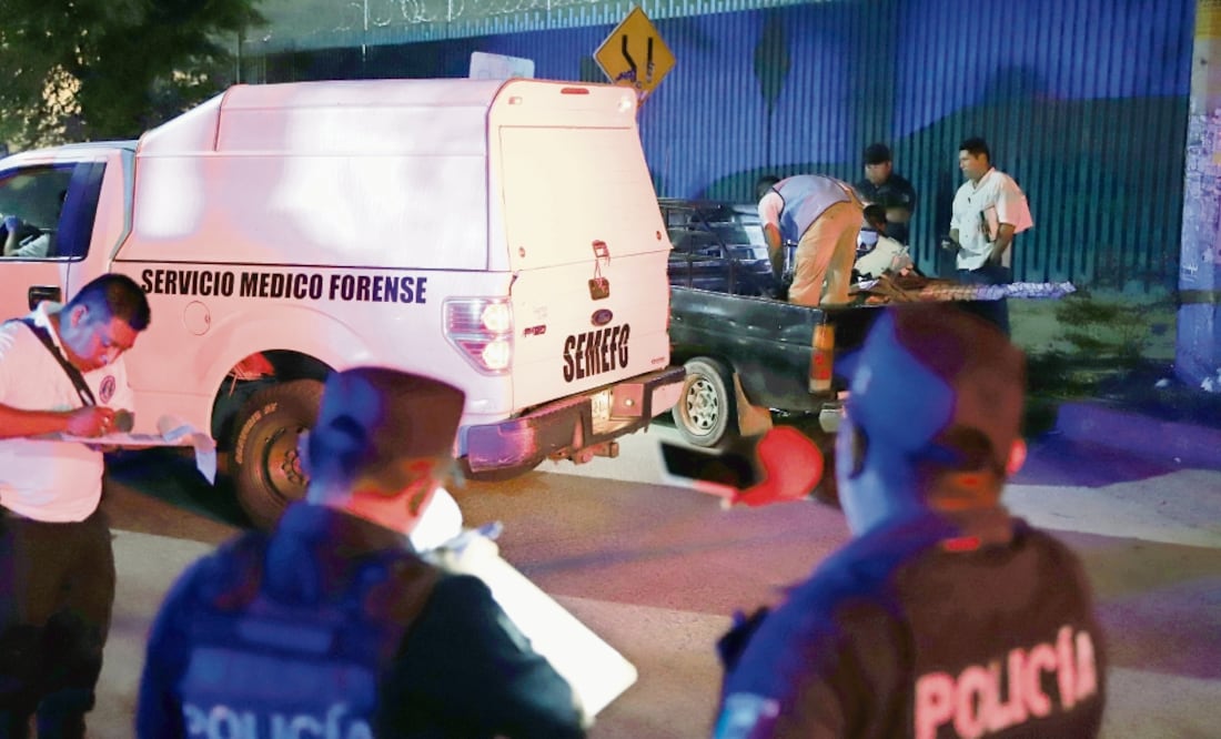 Homicidios dolosos, secuestros y robo, entre otros, se habrán reducido 50% para finales de sexenio, señala el Plan Nacional de Desarrollo. / ARCHIVO EL UNIVERSAL