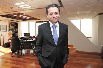 Fiscalía imputa 3 delitos a Lozoya por Odebrecht 