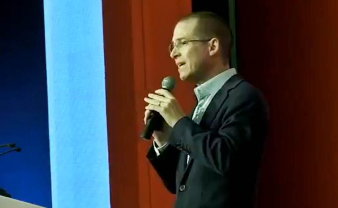 El candidato a la Presidencia de México por la coalición Por México al Frente