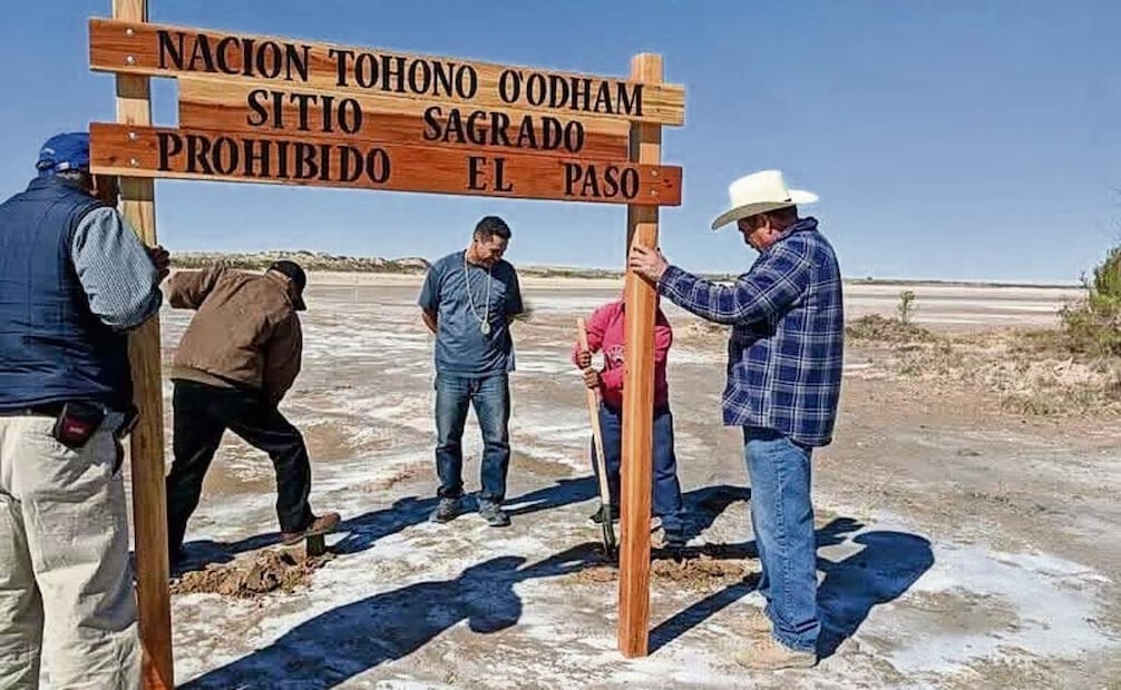 Pobladores pusieron letreros para que no entre a su territorio ninguna persona no autorizada. Foto: Especial
