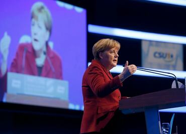Merkel se reunirá con Hollande en París