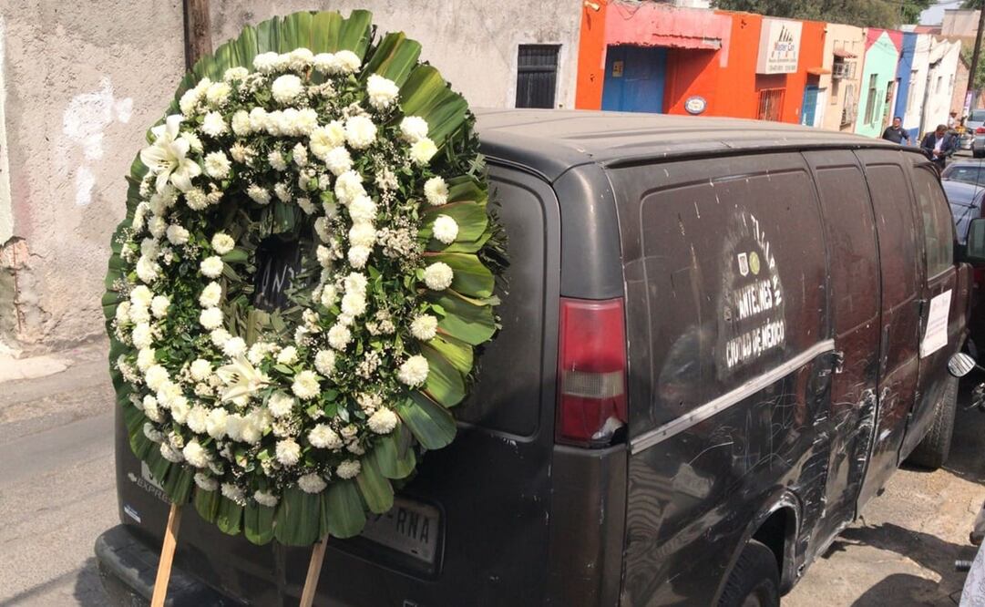 La carroza fúnebre de Carolina Islas. FOTO: Kevin Ruiz/ EL UNIVERSAL/